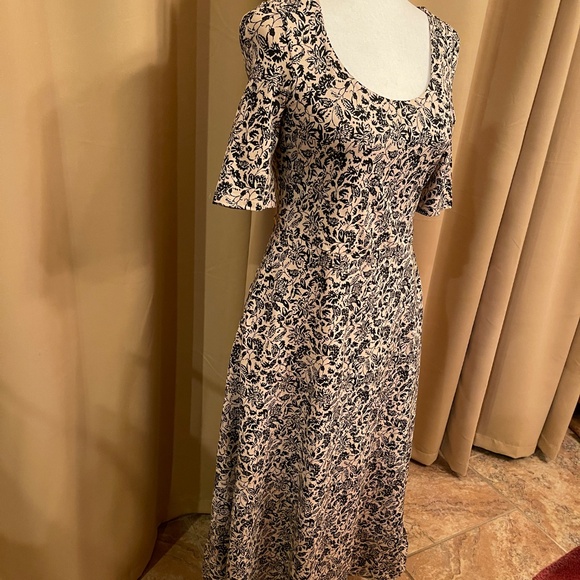 NEW! Pact Fit & Flare Paisley Blossoms Scoop Midi Dress Size Small NWT! - Picture 2 of 12